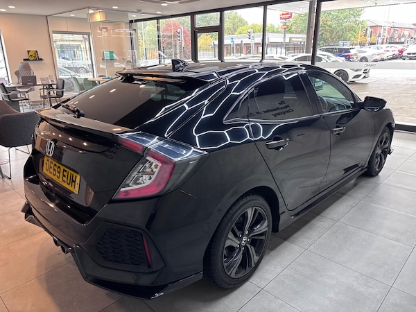 Used Honda Civic 2019 for sale - 76307406: Photo 14