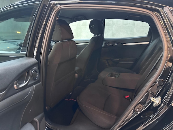 Used Honda Civic 2019 for sale - 76307406: Photo 30