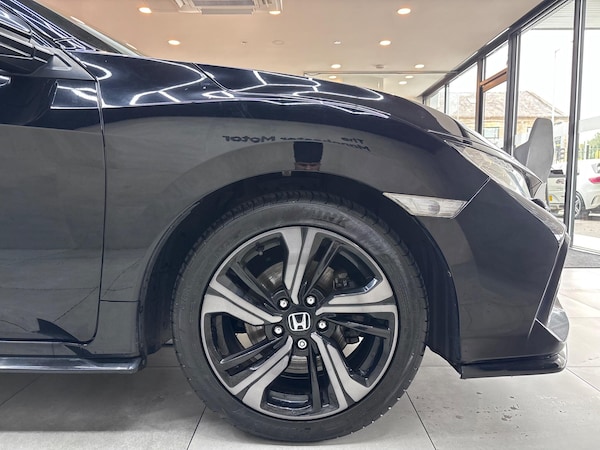 Used Honda Civic 2019 for sale - 76307406: Photo 42