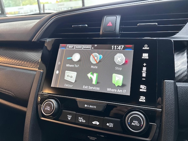 Used Honda Civic 2019 for sale - 76307406: Photo 50
