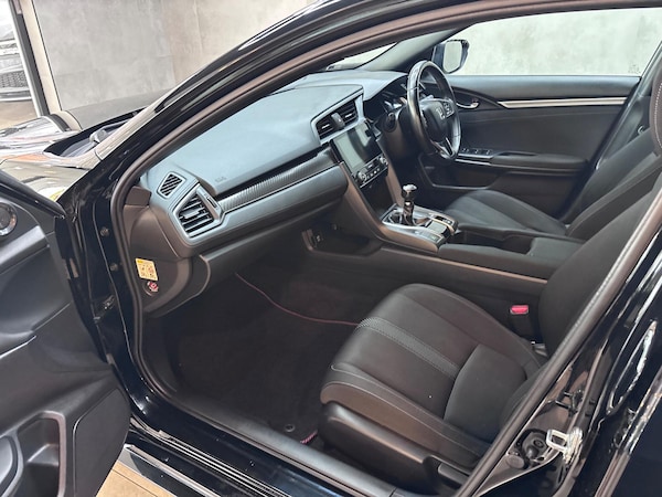 Used Honda Civic 2019 for sale - 76307406: Photo 57