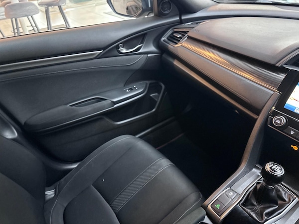Used Honda Civic 2019 for sale - 76307406: Photo 61