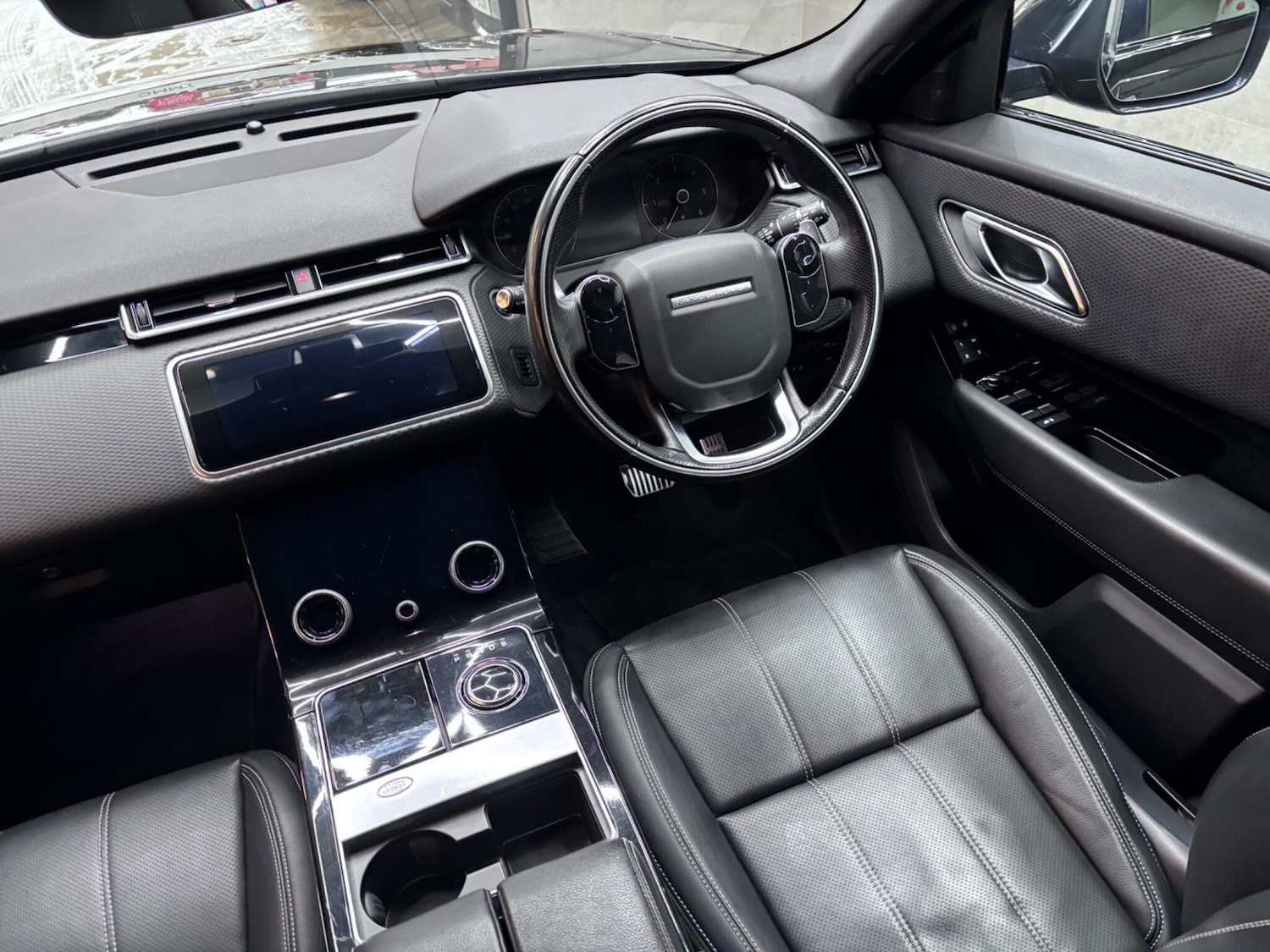 Used Land Rover Range Rover Velar 2018 for sale - 77290714: Photo 21