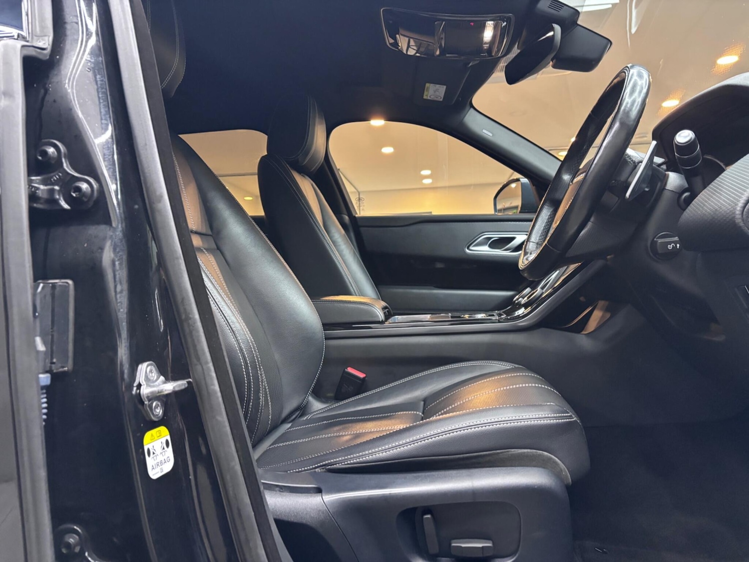 Used Land Rover Range Rover Velar 2018 for sale - 77290714: Photo 26