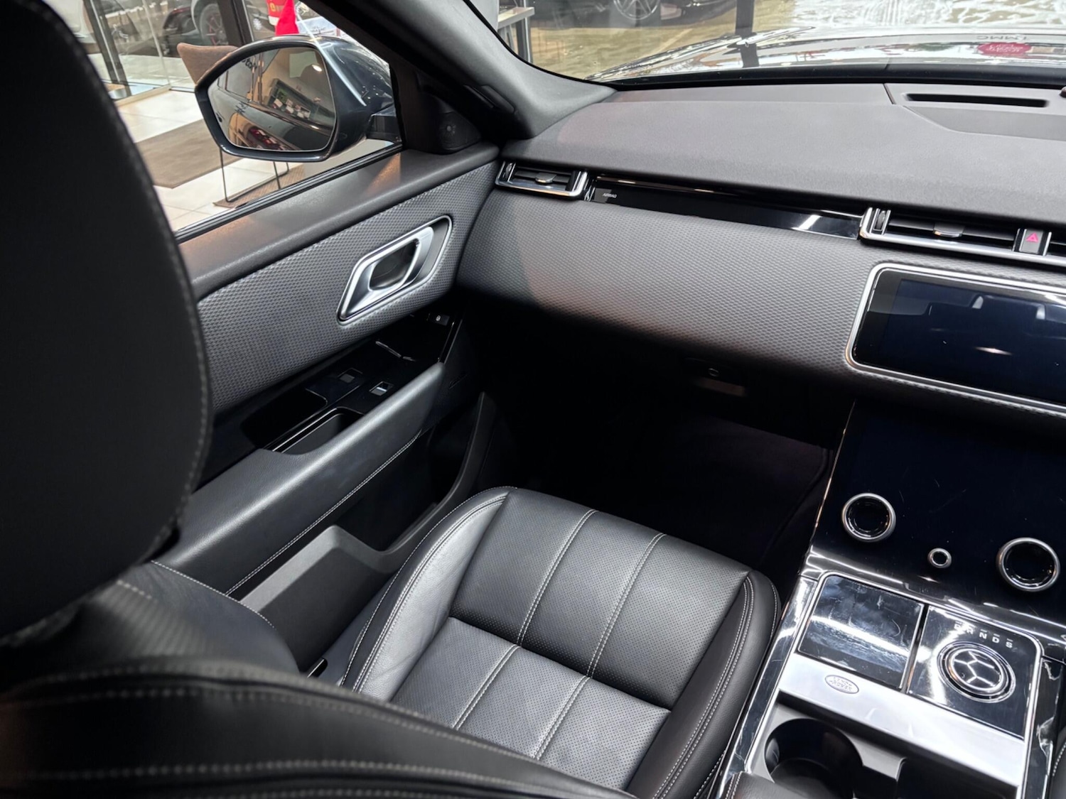 Used Land Rover Range Rover Velar 2018 for sale - 77290714: Photo 59