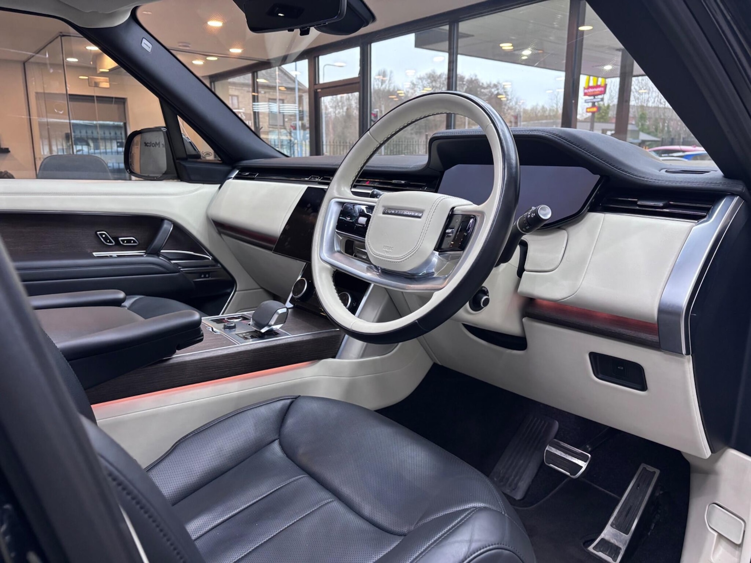 Used Land Rover Range Rover 2022 for sale - 77892688: Photo 12