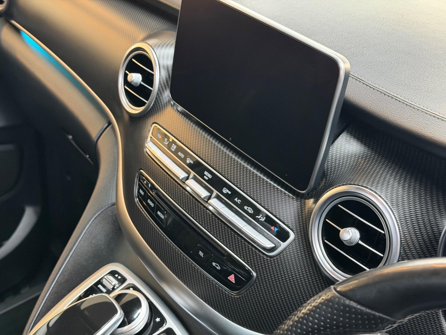 Used Mercedes-Benz V-Class 2019 for sale - 76965229: Photo 23