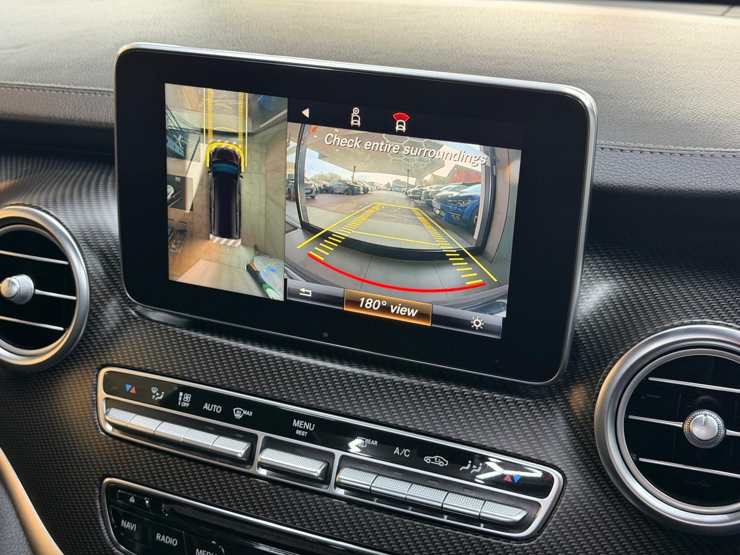 Used Mercedes-Benz V-Class 2019 for sale - 76965229: Photo 34