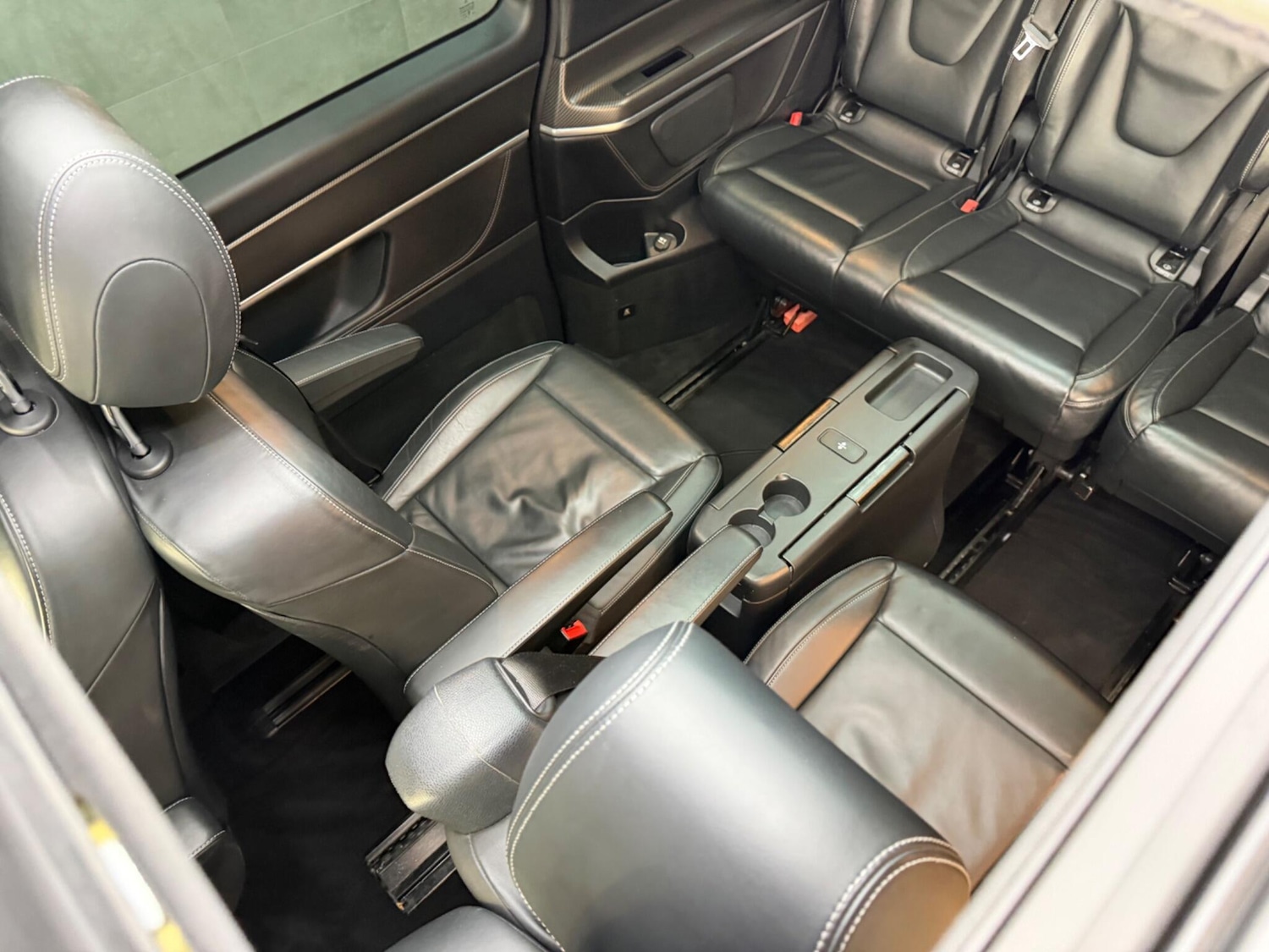 Used Mercedes-Benz V-Class 2019 for sale - 76965229: Photo 44