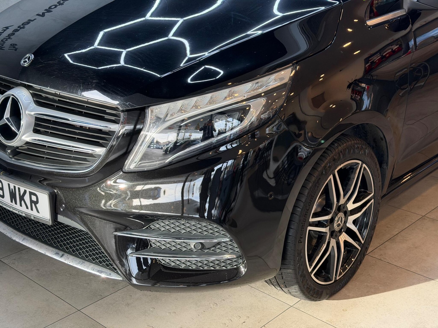 Used Mercedes-Benz V-Class 2019 for sale - 76965229: Photo 50