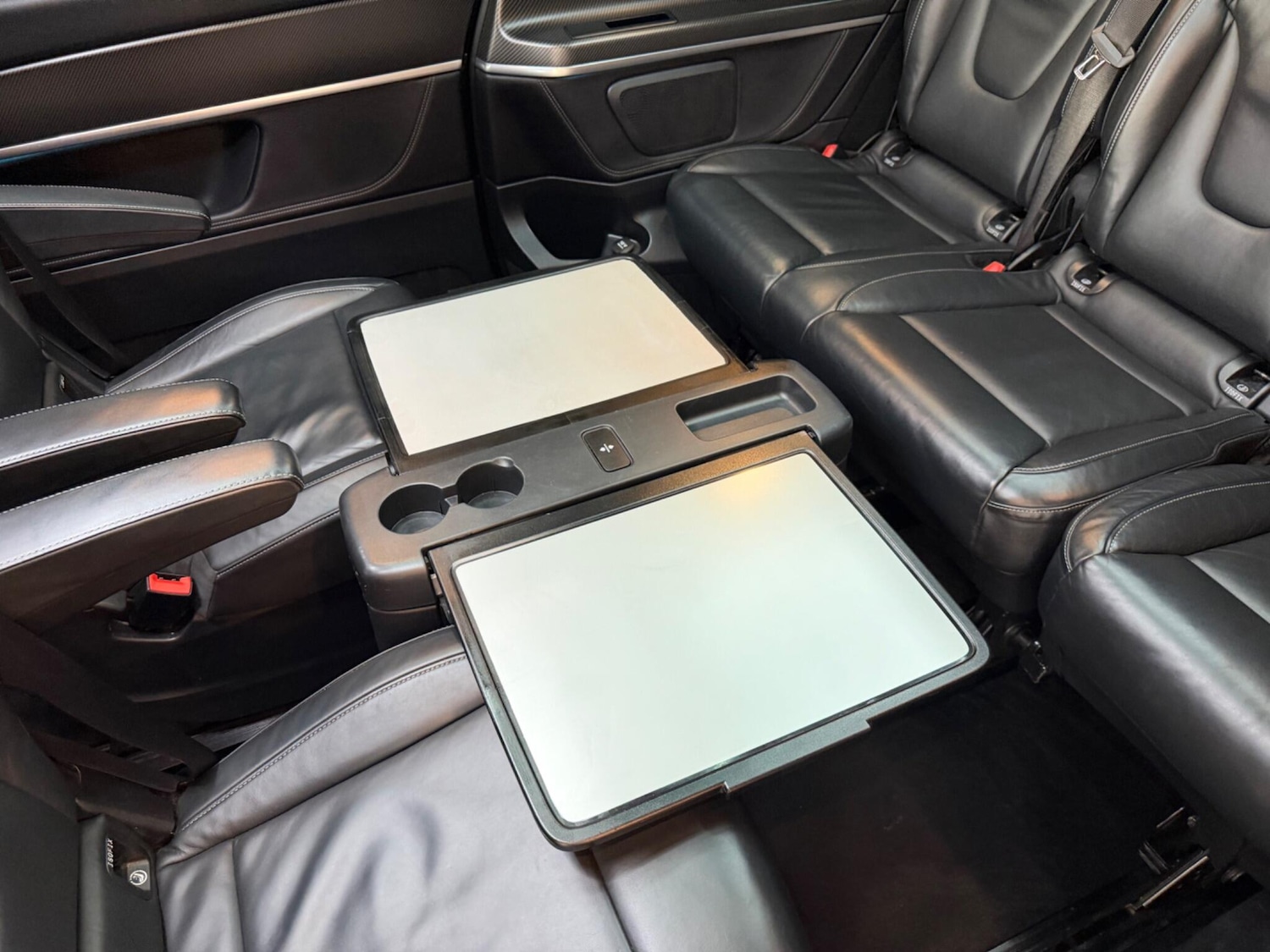 Used Mercedes-Benz V-Class 2019 for sale - 76965229: Photo 61