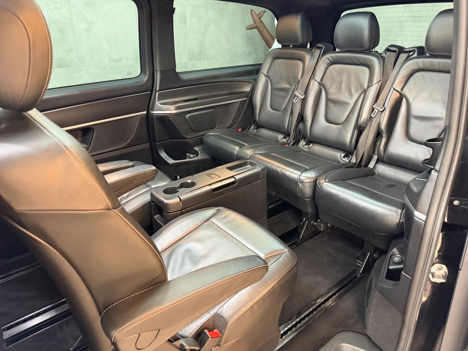 Used Mercedes-Benz V-Class 2019 for sale - 76965229: Photo 63