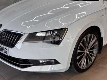 Used Skoda Superb 2015 for sale - 74686608: Photo