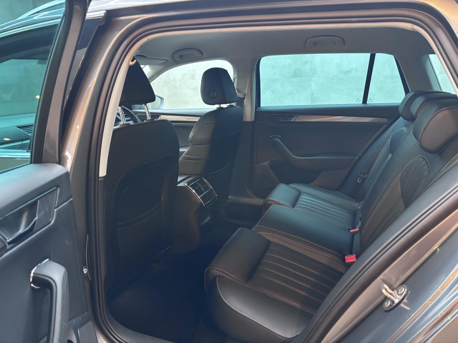 Used Skoda Superb 2021 for sale - 77425581: Photo 16