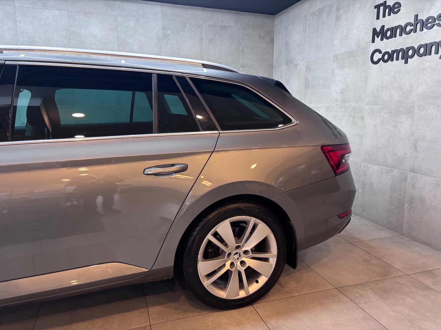 Used Skoda Superb 2021 for sale - 77425581: Photo 39