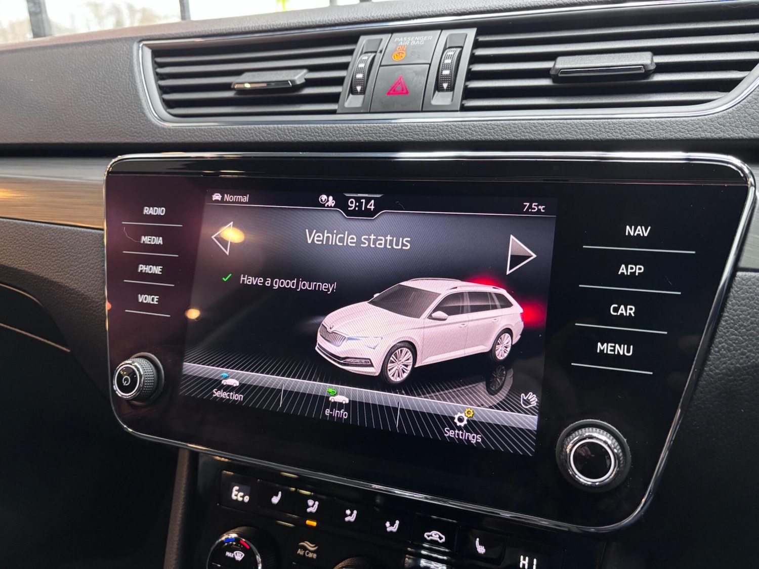 Used Skoda Superb 2021 for sale - 77425581: Photo 42