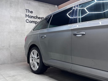 Used Skoda Superb 2021 for sale - 77425581: Photo