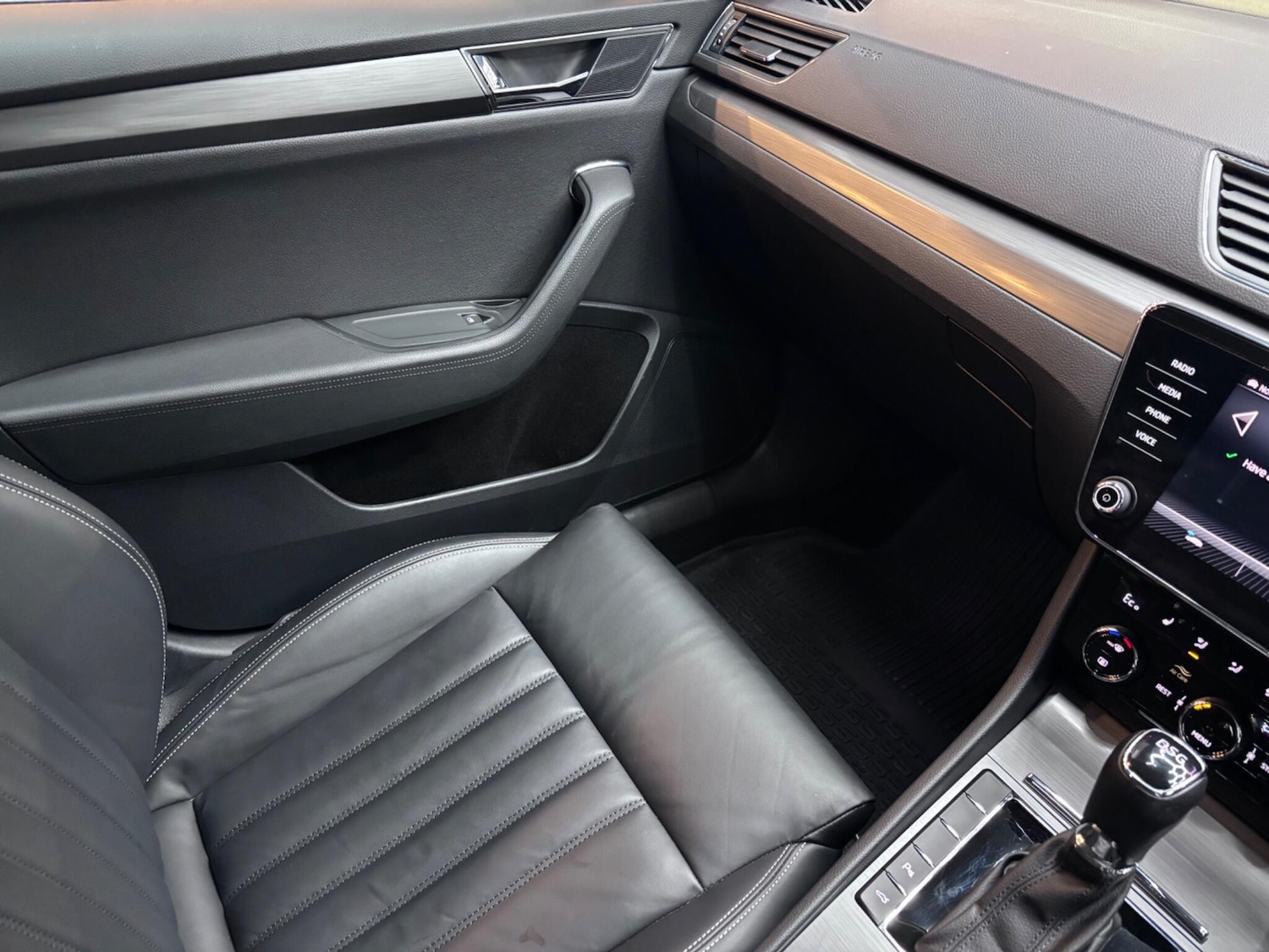 Used Skoda Superb 2021 for sale - 77425581: Photo 53