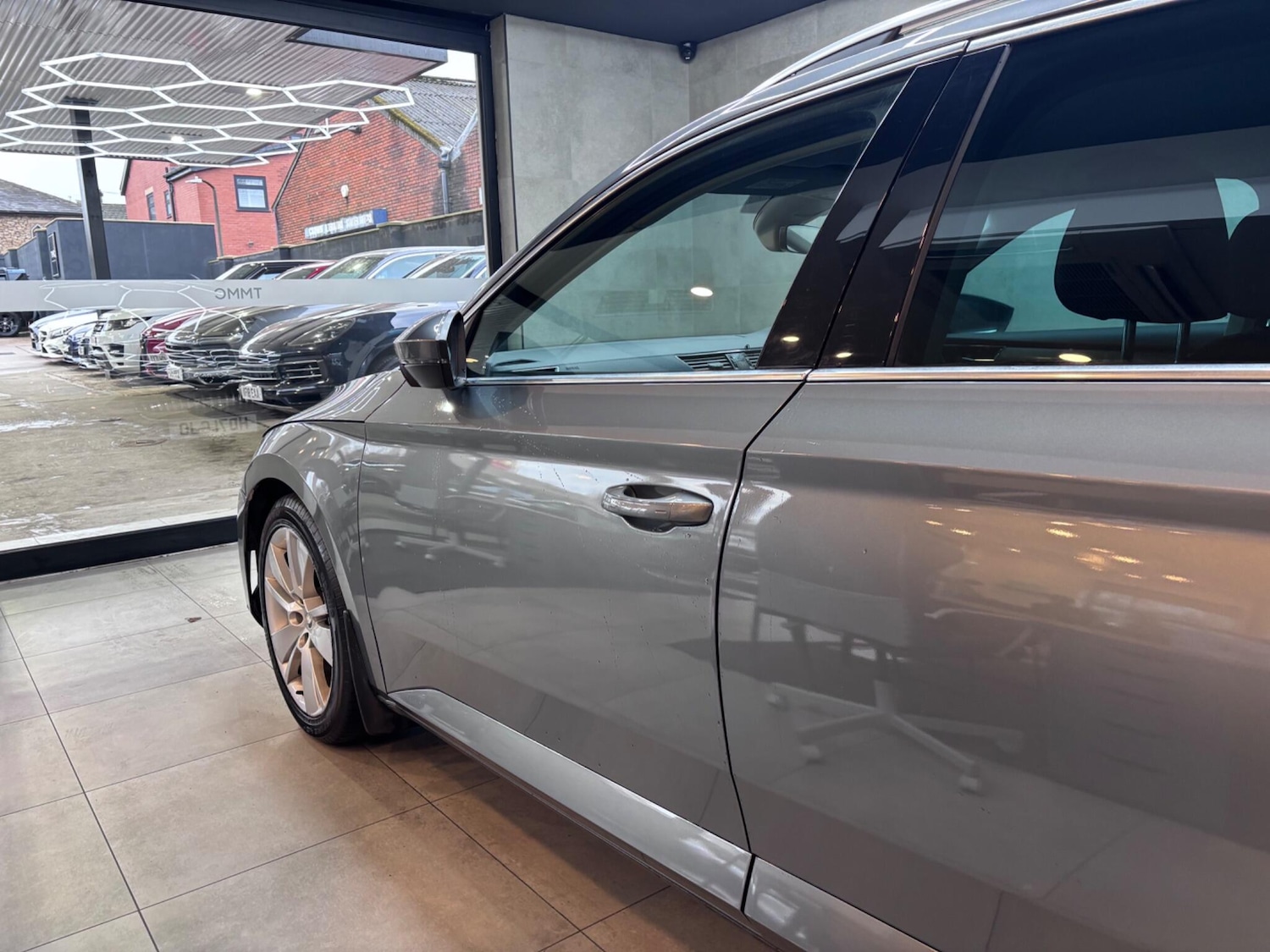 Used Skoda Superb 2021 for sale - 77425581: Photo 64