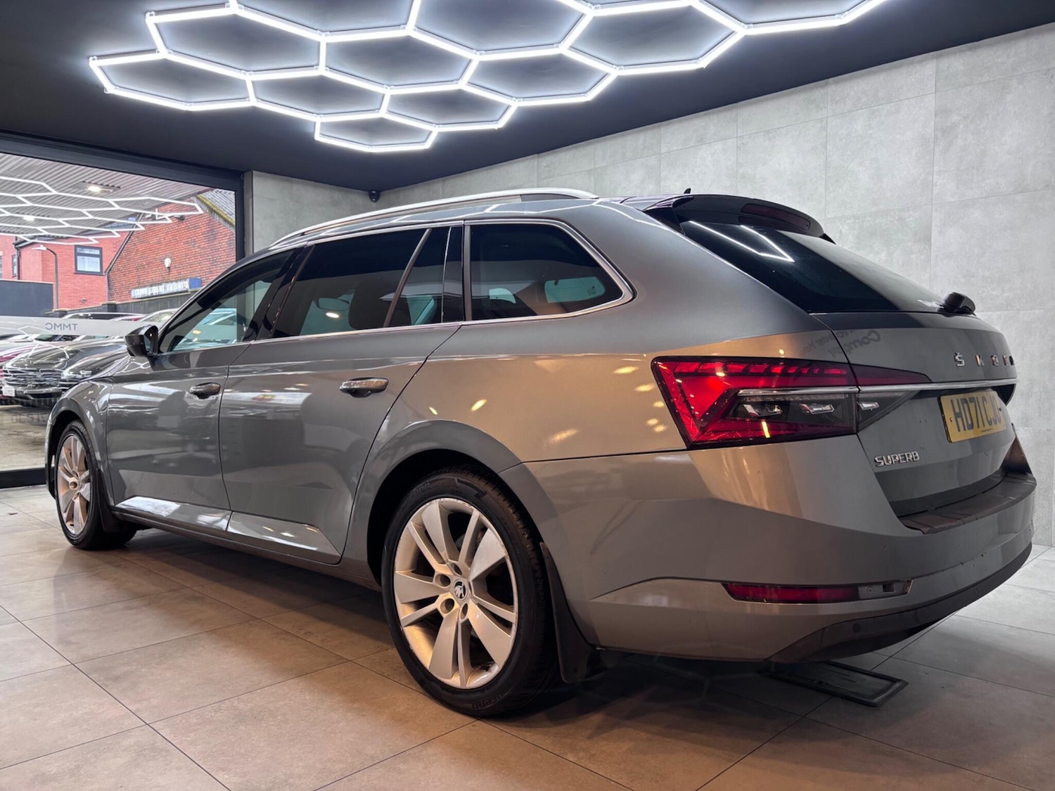 Used Skoda Superb 2021 for sale - 77425581: Photo 9