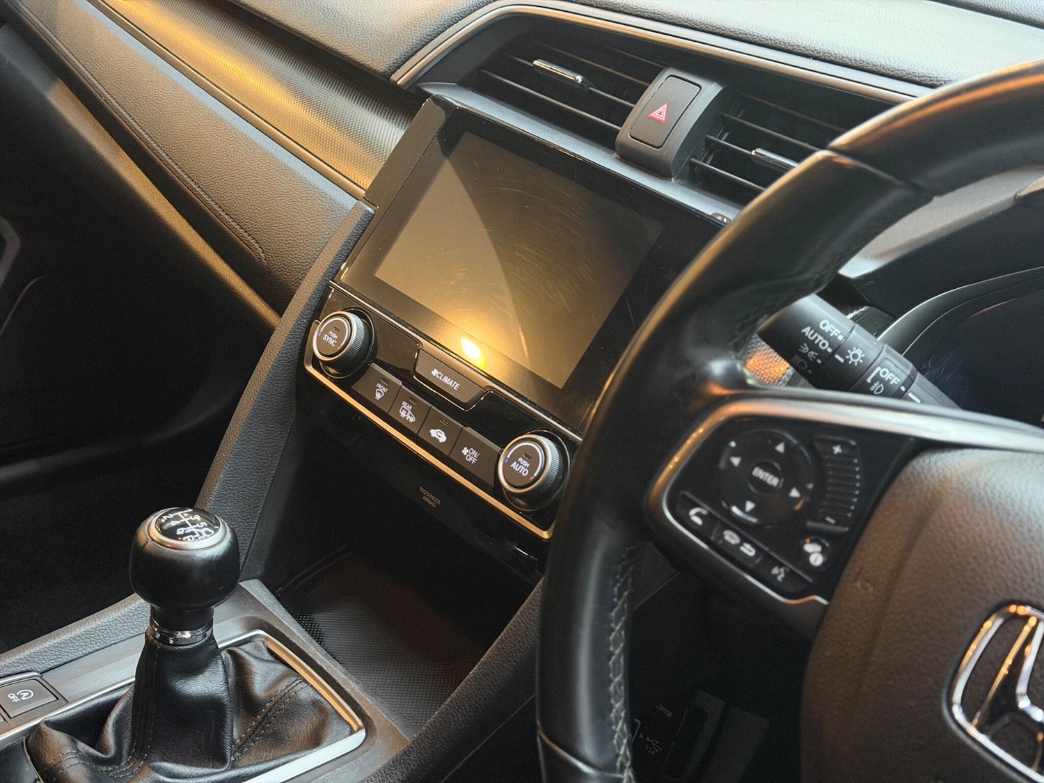 Used Honda Civic 2019 for sale - 77695377: Photo 13