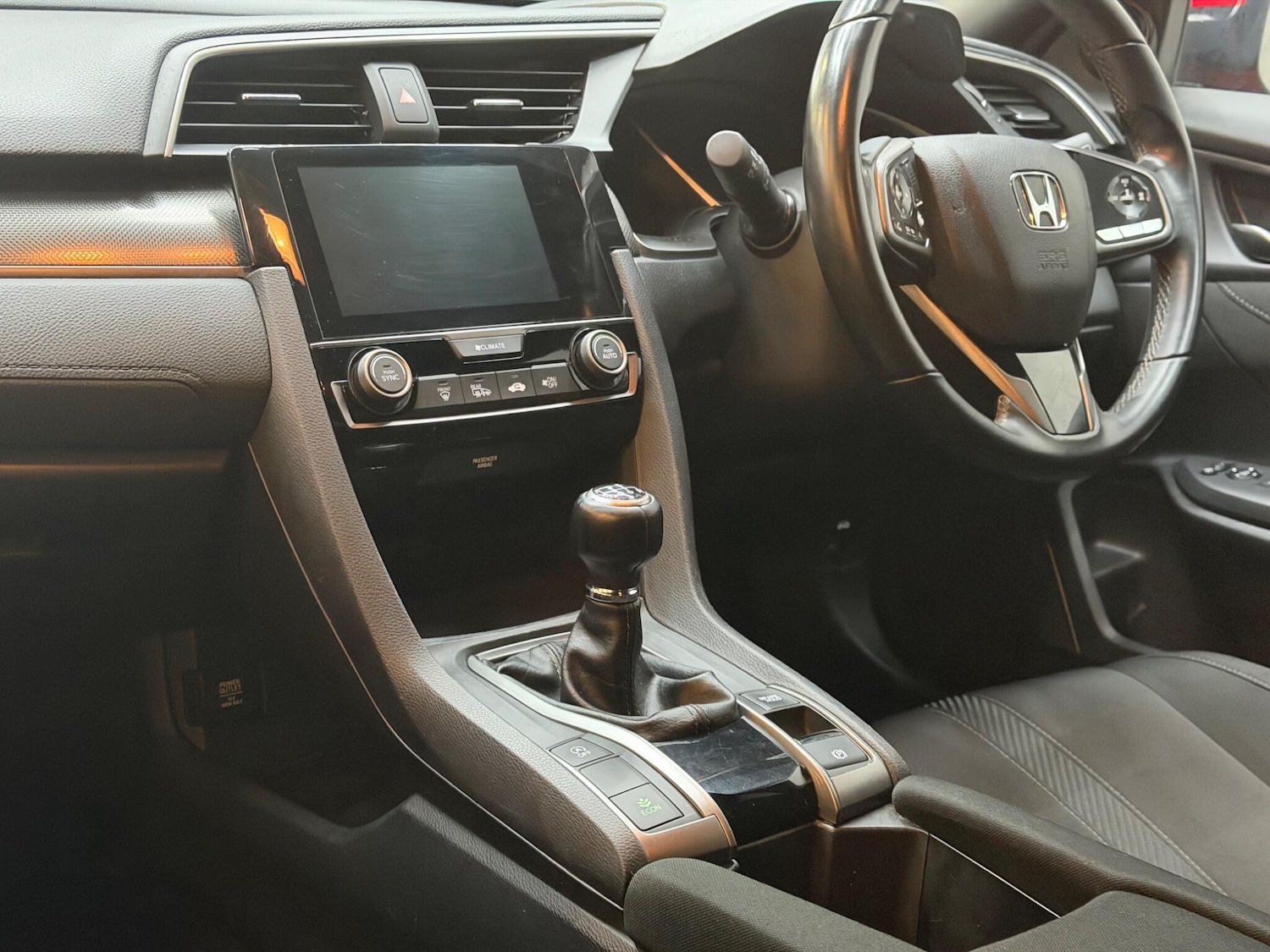 Used Honda Civic 2019 for sale - 77695377: Photo 15