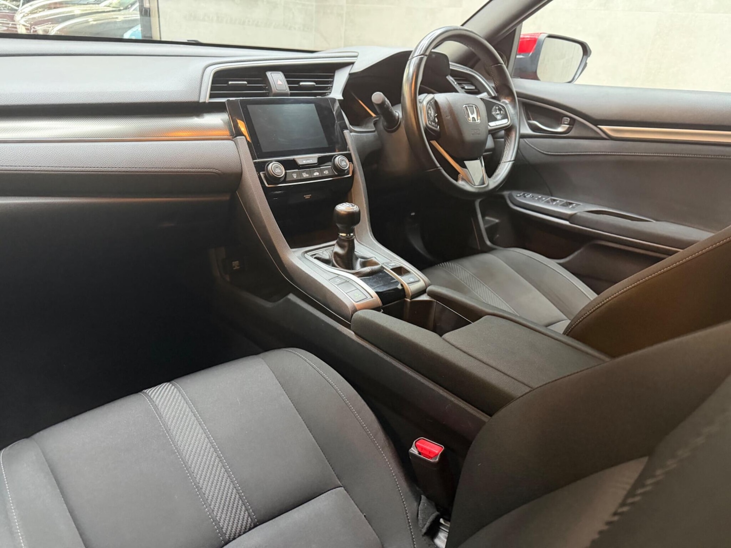 Used Honda Civic 2019 for sale - 77695377: Photo 16