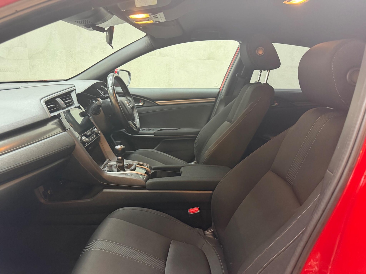 Used Honda Civic 2019 for sale - 77695377: Photo 38