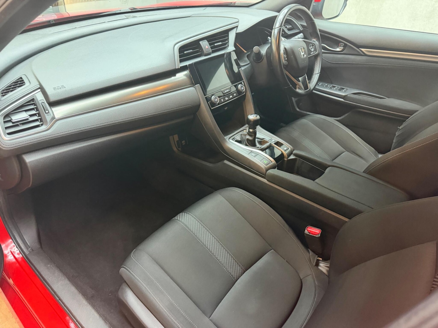 Used Honda Civic 2019 for sale - 77695377: Photo 40