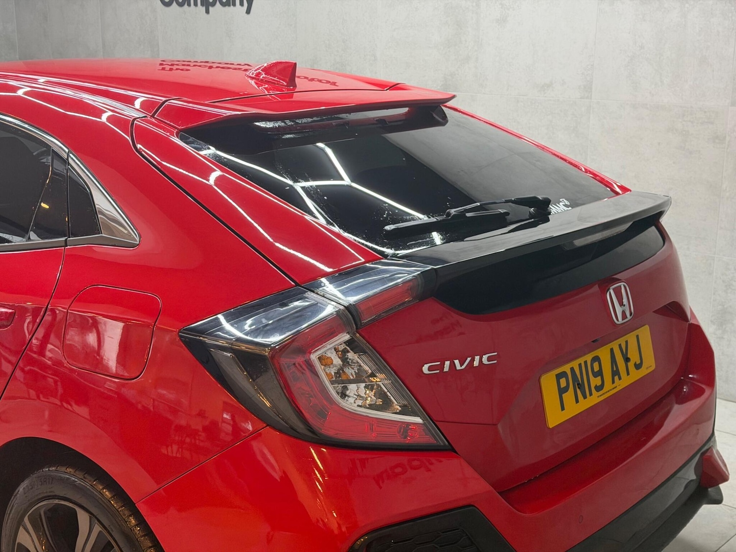 Used Honda Civic 2019 for sale - 77695377: Photo 42