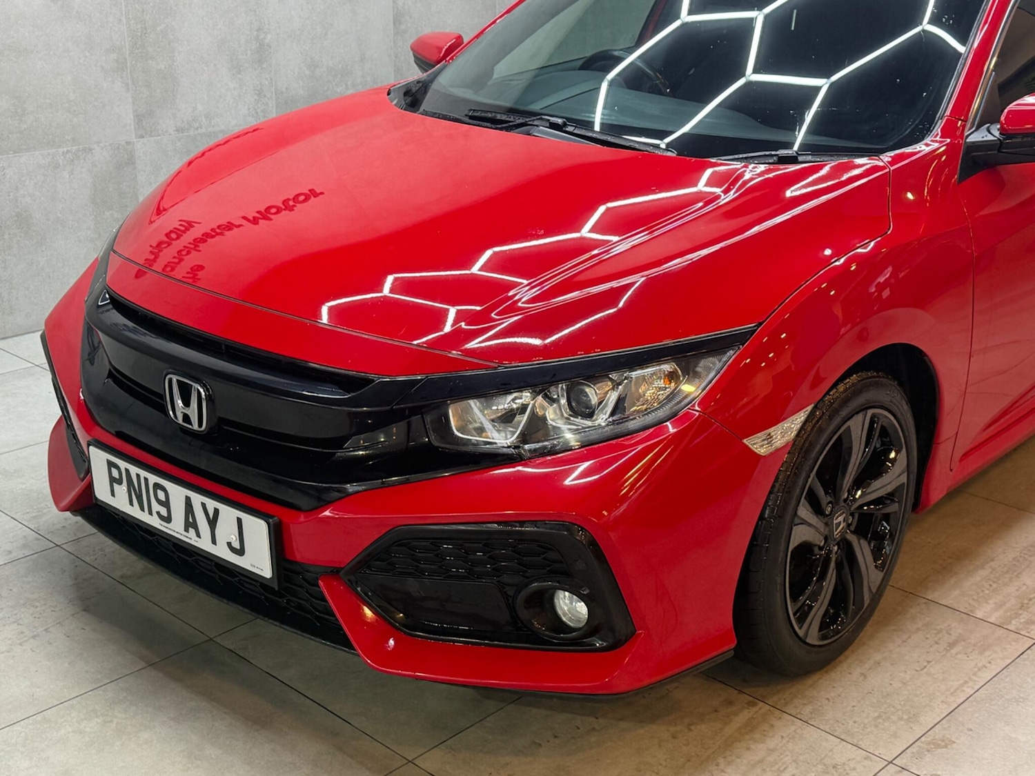 Used Honda Civic 2019 for sale - 77695377: Photo 5