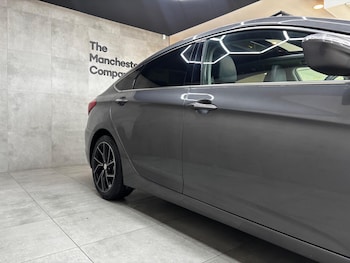 Used Hyundai i40 2019 for sale - 77710037: Photo