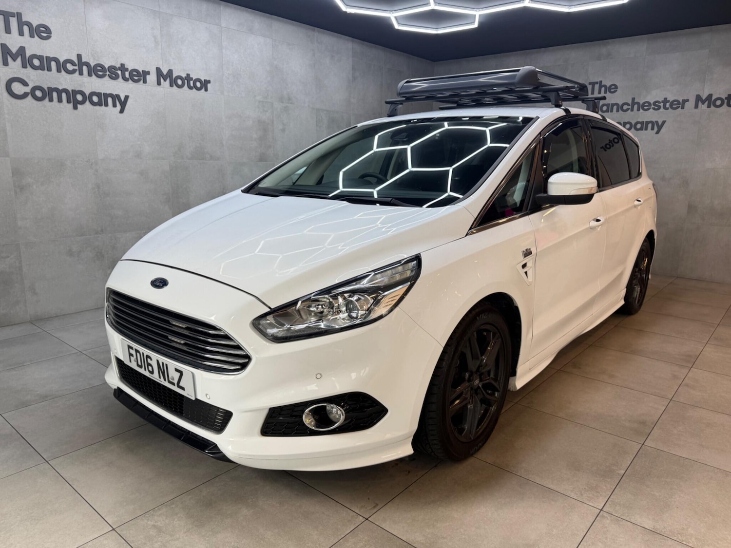 Used Ford S-Max 2016 for sale - 76658072: Photo 1
