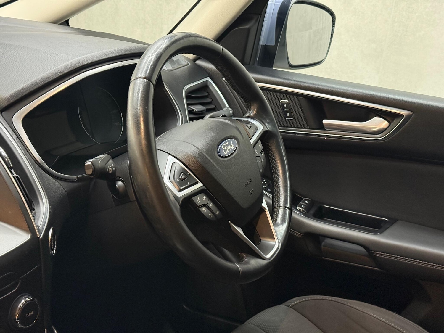 Used Ford S-Max 2016 for sale - 76658072: Photo 48