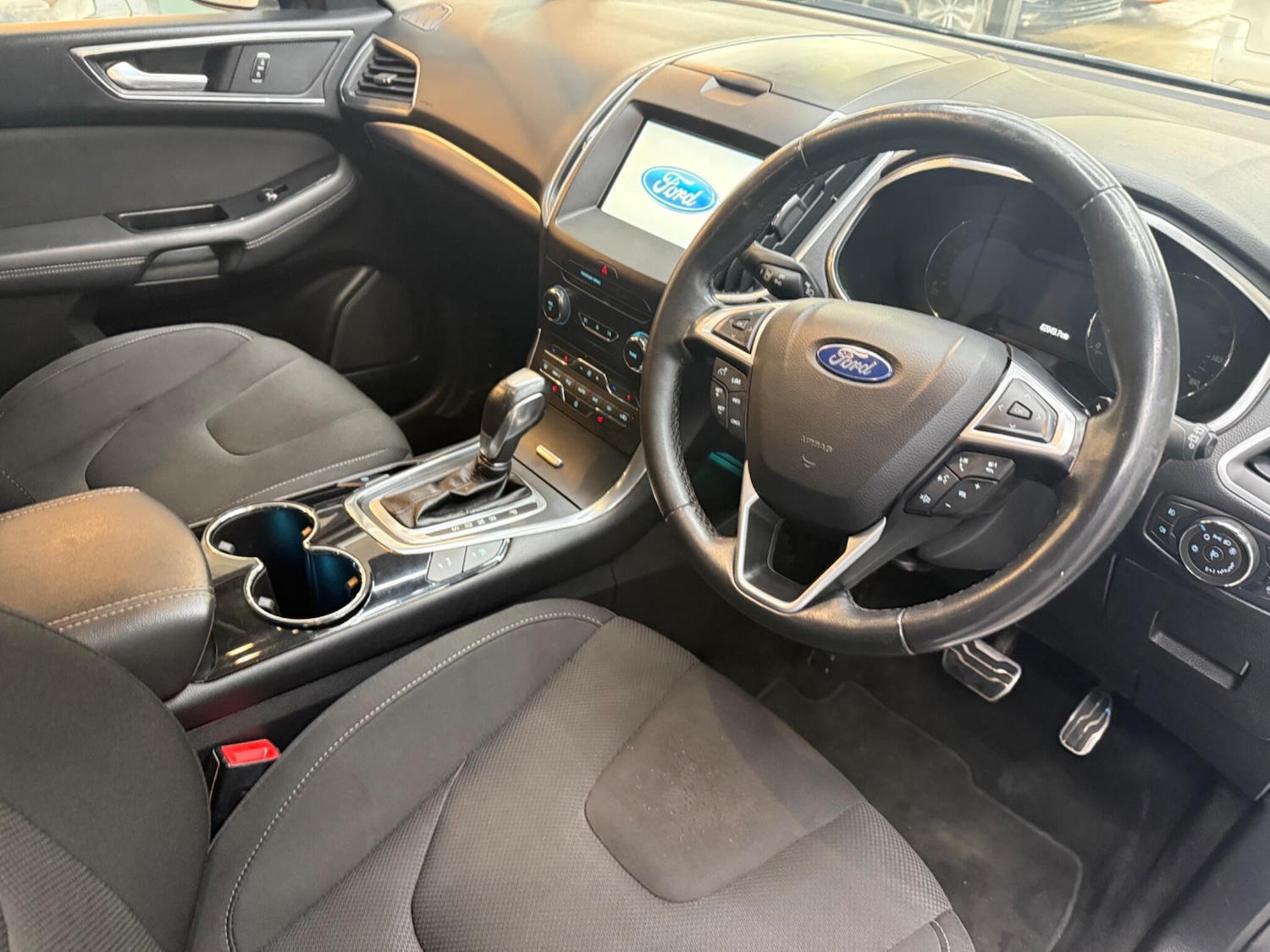 Used Ford S-Max 2016 for sale - 76658072: Photo 9