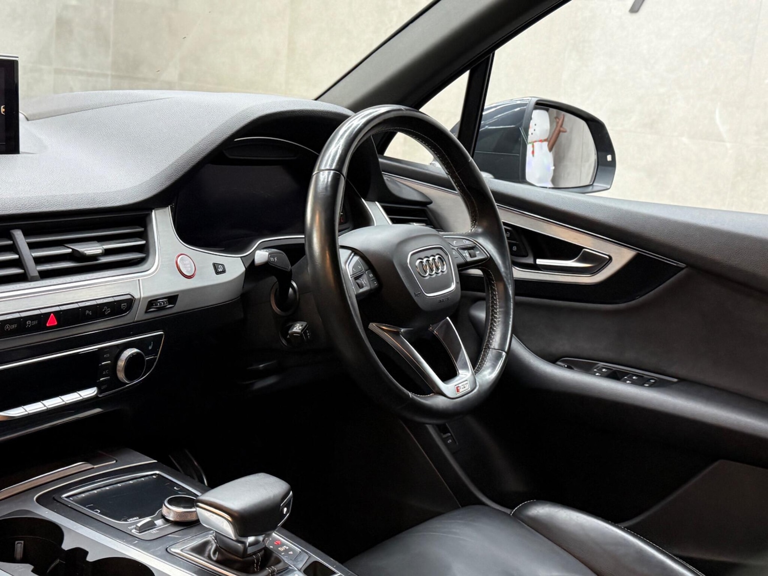 Used Audi SQ7 2017 for sale - 76688689: Photo 15