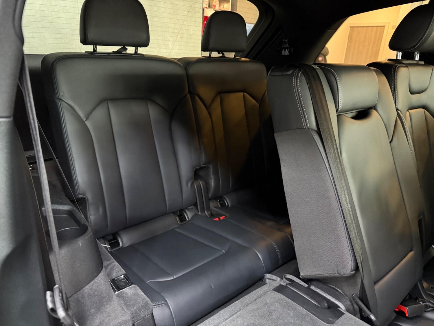 Used Audi SQ7 2017 for sale - 76688689: Photo 24