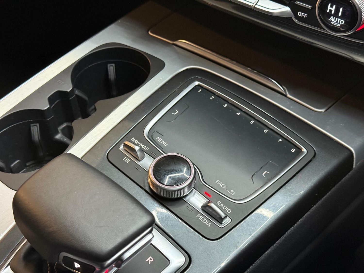 Used Audi SQ7 2017 for sale - 76688689: Photo 31