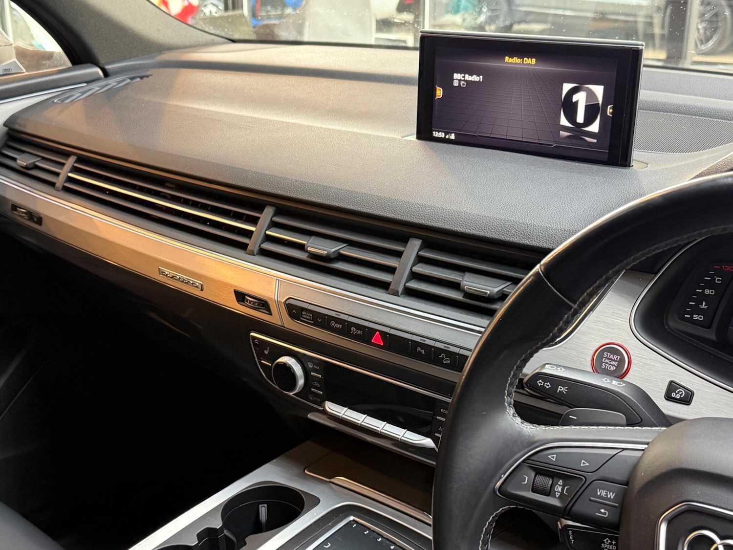 Used Audi SQ7 2017 for sale - 76688689: Photo 52