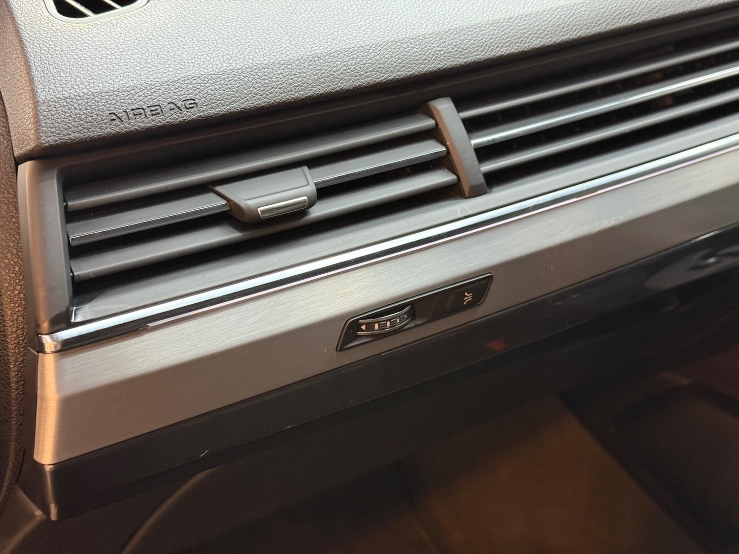 Used Audi SQ7 2017 for sale - 76688689: Photo 78