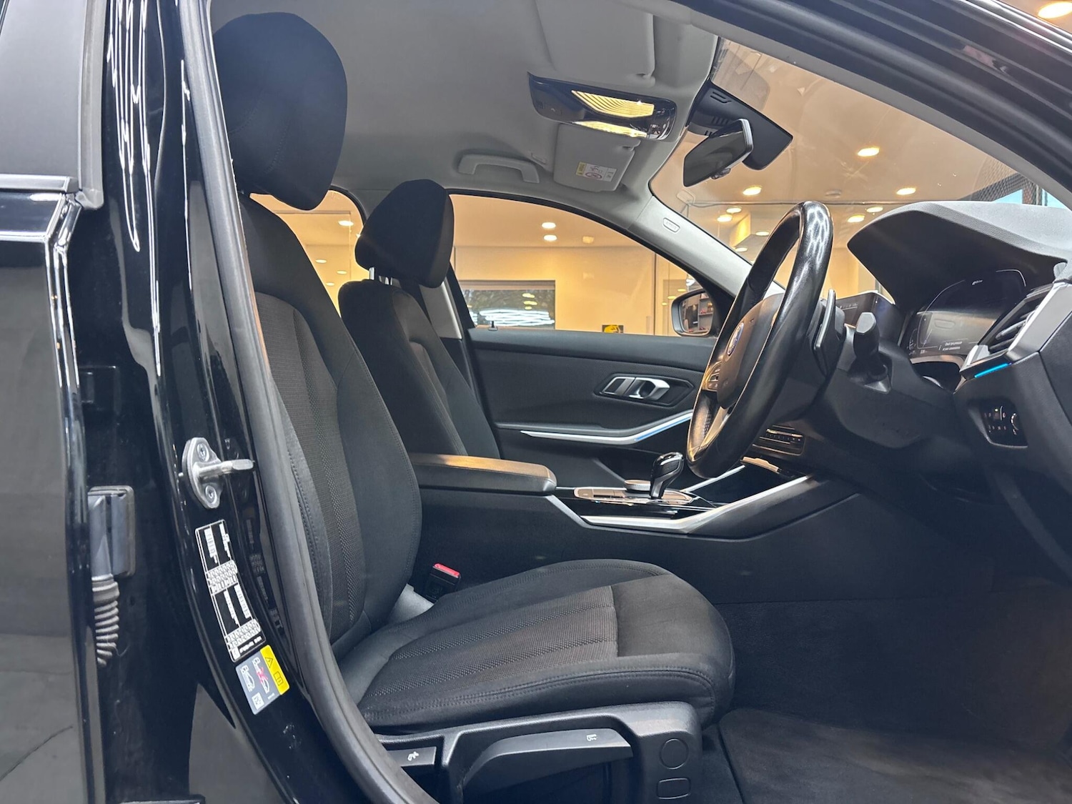 Used BMW 3 Series 2021 for sale - 76666487: Photo 24