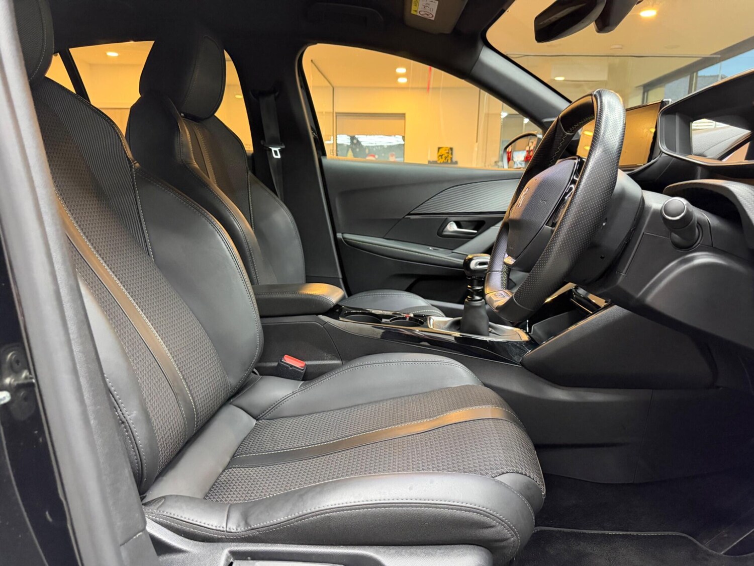 Used Peugeot 208 for sale - 77015630: Photo 12