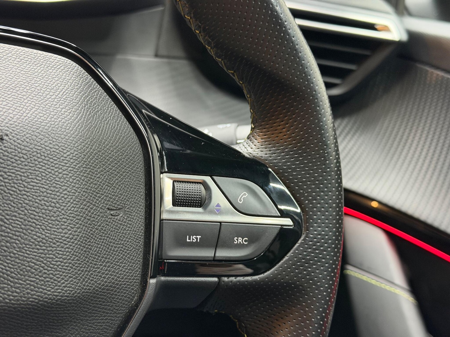 Used Peugeot 208 for sale - 77015630: Photo 19