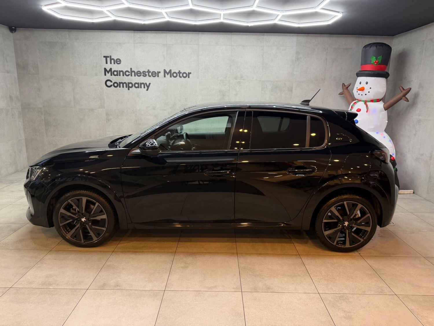 Used Peugeot 208 for sale - 77015630: Photo 2