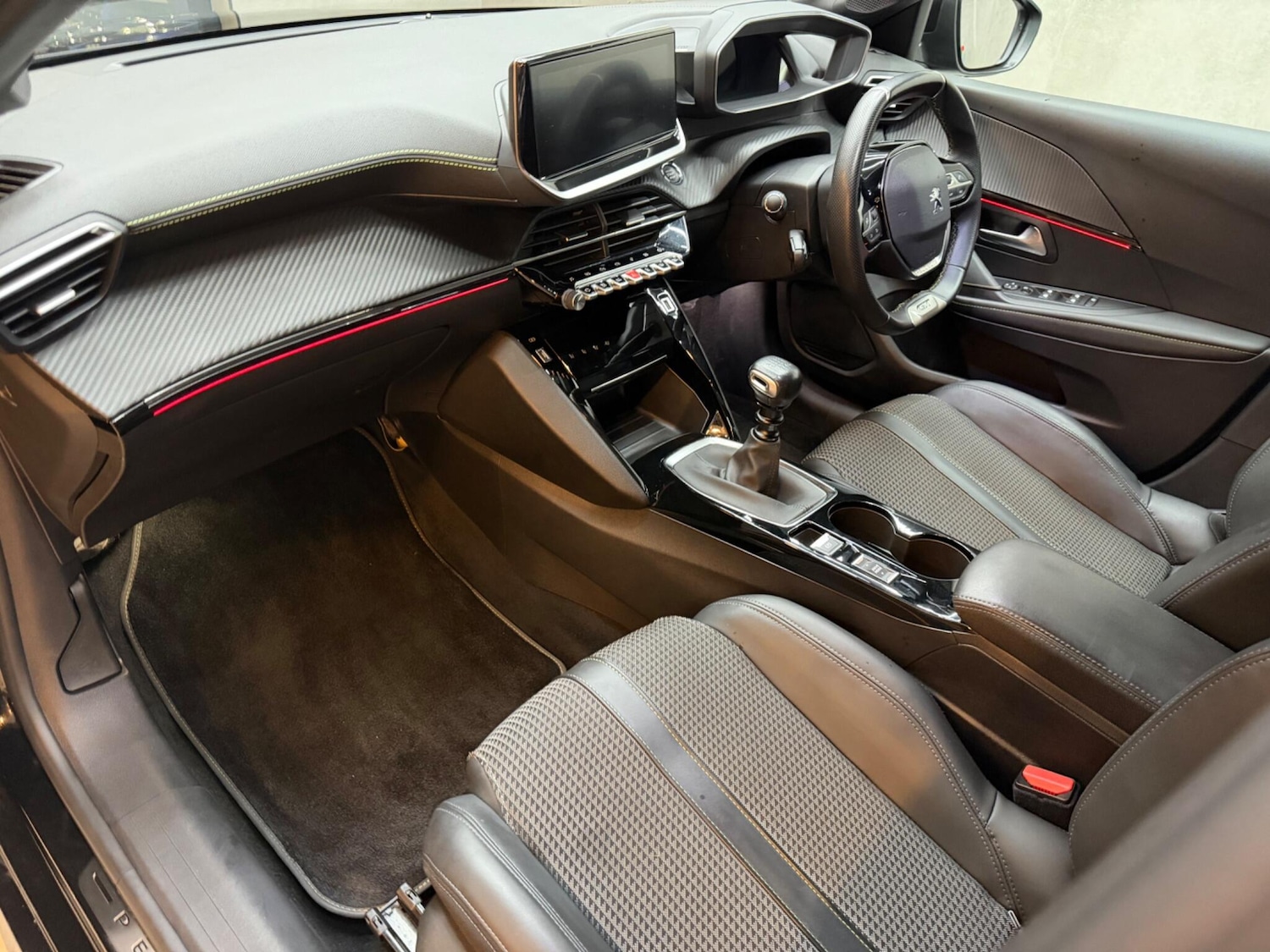 Used Peugeot 208 for sale - 77015630: Photo 51