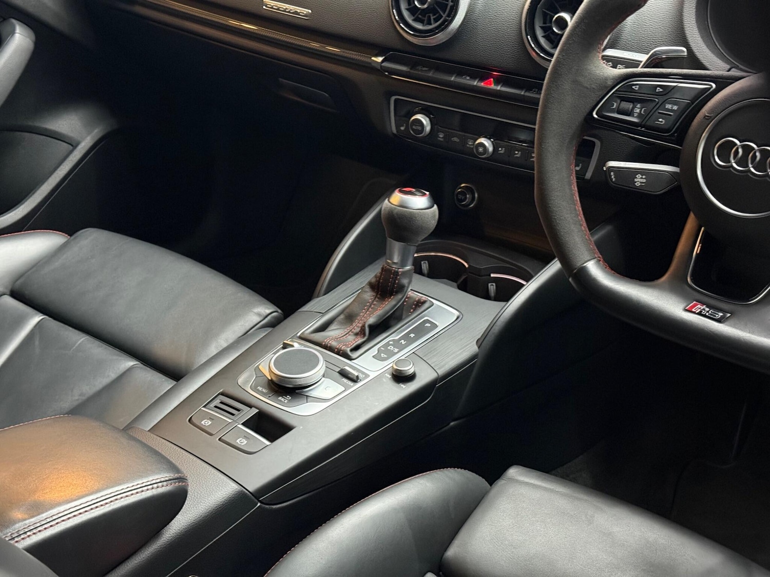 Used Audi RS3 2019 for sale - 76780942: Photo 12