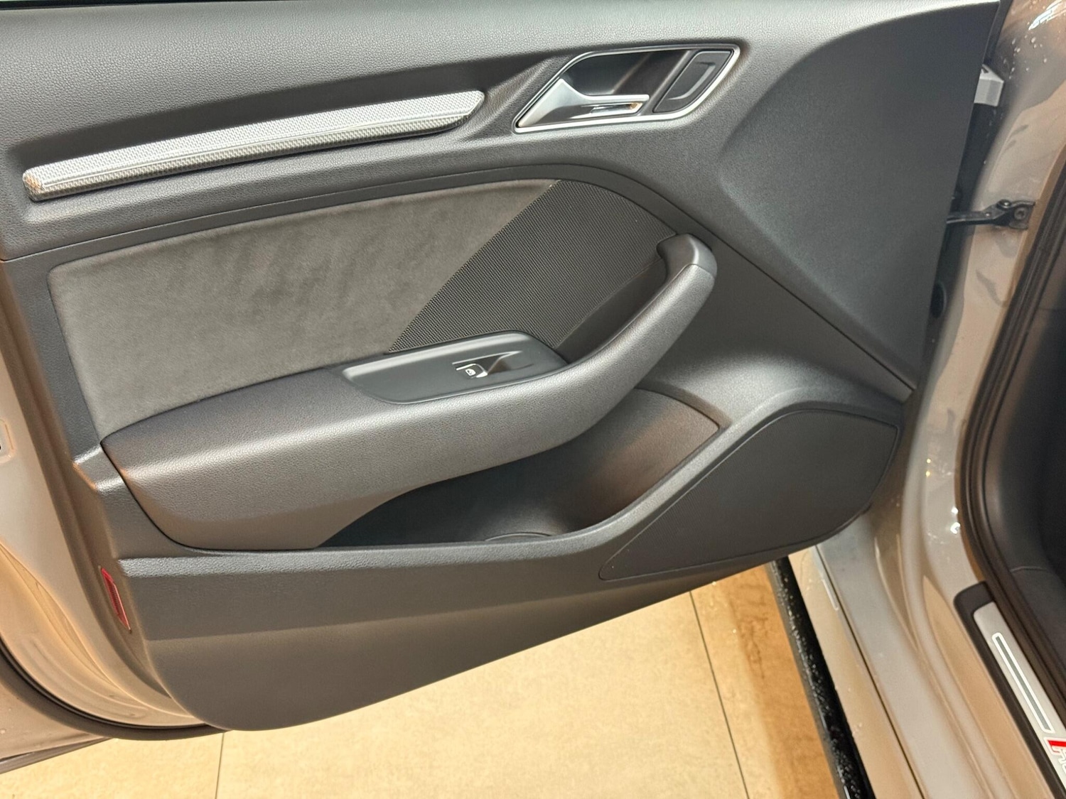 Used Audi RS3 2019 for sale - 76780942: Photo 36