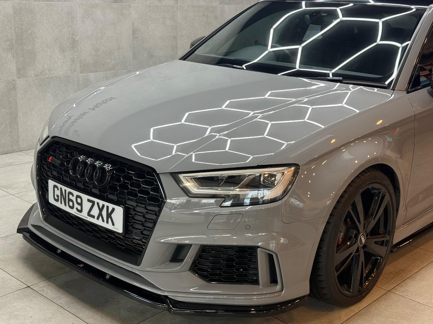 Used Audi RS3 2019 for sale - 76780942: Photo 5