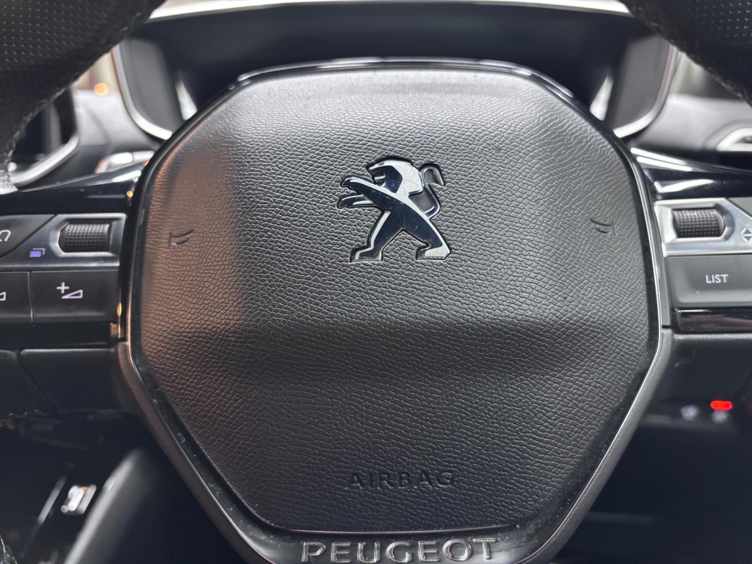 Used Peugeot 208 2023 for sale - 76832203: Photo 47