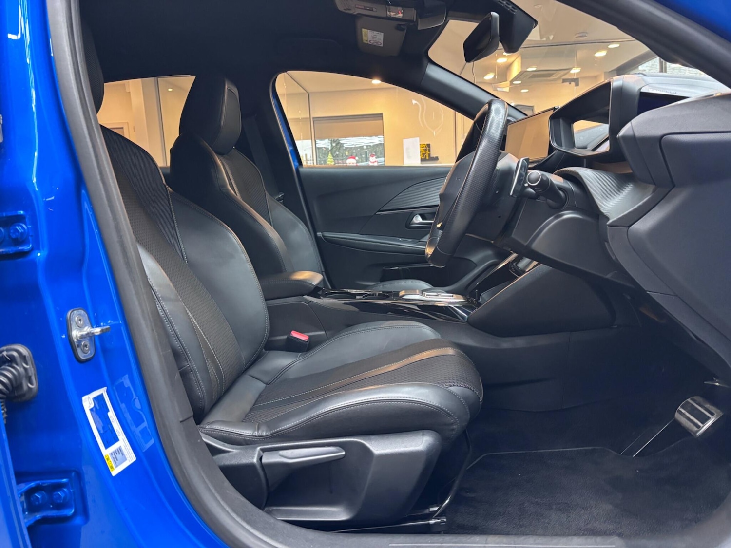 Used Peugeot 208 2023 for sale - 76832203: Photo 53